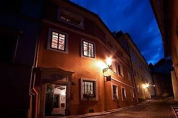 ****  Hotel At The Green Grape Prag Tjekkiet