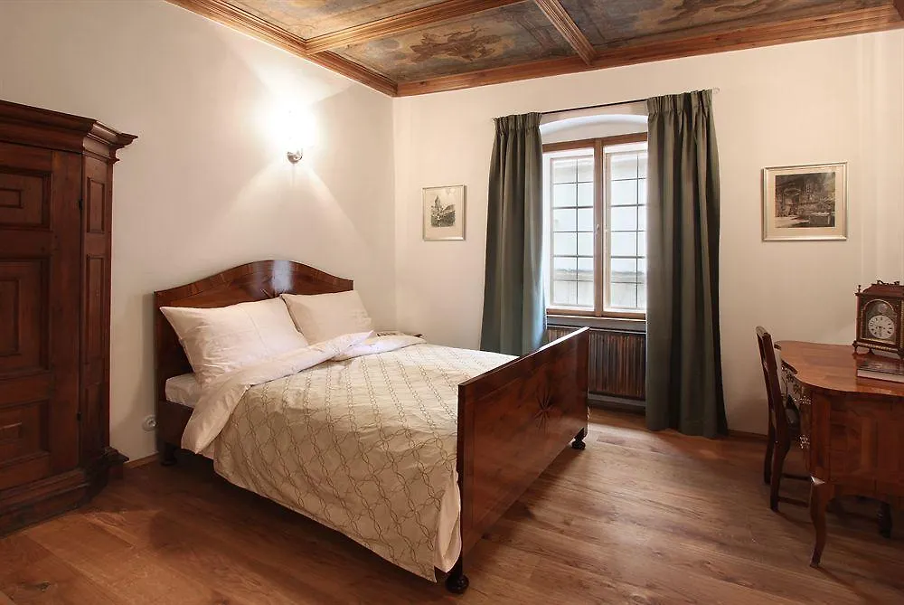 Hotel At The Green Grape Prag Tjekkiet