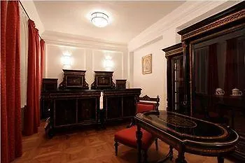 Hotel At The Green Grape Prag 4*,  Tschechische Republik